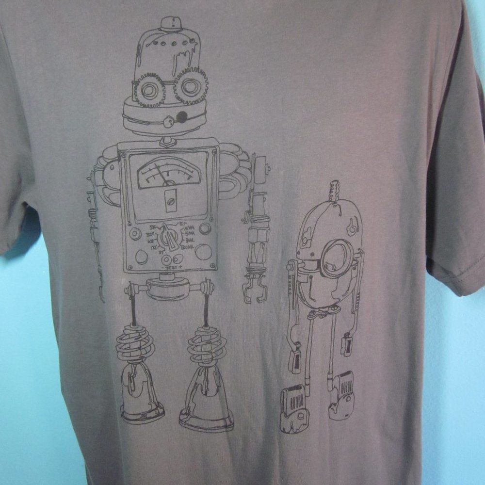 Mens XL  Gray Graphic Tee with Robots 100% Cotton New & Unworn